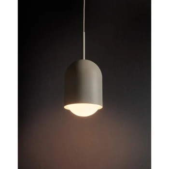 New Kwantum Pendant Beanie Large Off-white Offwhite